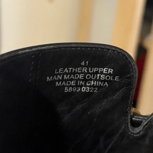 Kurt Geiger Black Leather Studded Slip-On Mule with Gold Chain - Picture 7 of 7